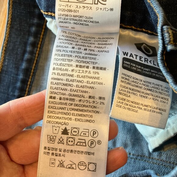 Levi's Classic Bootcut medium‎ wash highrise stretch denim jean size 12 - Picture 6 of 6